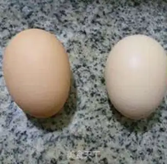 Make Roach and snow and fried eggs step 0