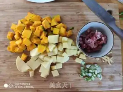 Make Pumpkin potatoes step 1