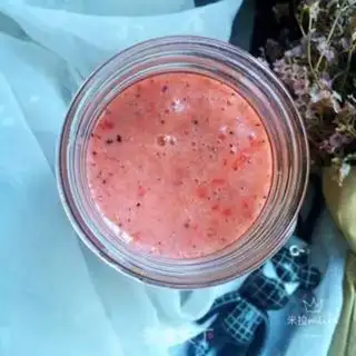 Make Dragonfruit strawberry juice step 8