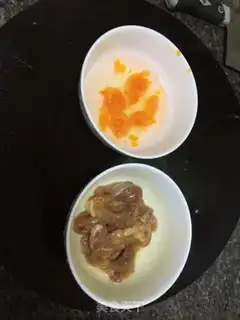Make The mustard is salted with meat step 1