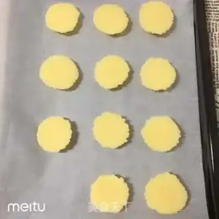 Make Strawberry Skin Puff step 10