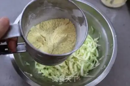 Make Corn pasta evaporating cabbage step 2