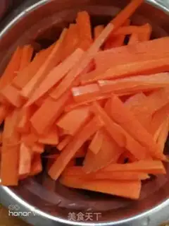 Make Carrot, veal of meat step 1