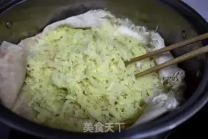 Make Corn pasta evaporating cabbage step 6