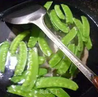 Make Dutch Bean Spectacular step 5