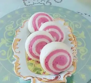 Make Spaghetti rolls step 10