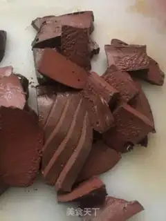 Make Duck blood fan soup step 1