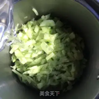 Make Honey cucumber juice step 3