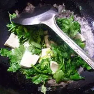 Make The celery leaves open, sour chicks step 6