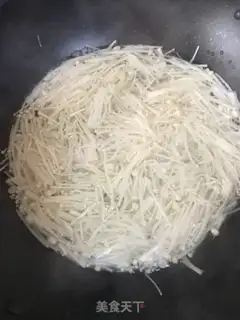 Make Sour soup, fat cow step 1
