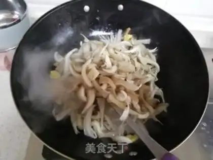 Make Fry eggs step 4