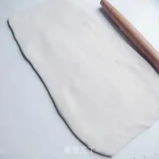 Make Onion roll step 8