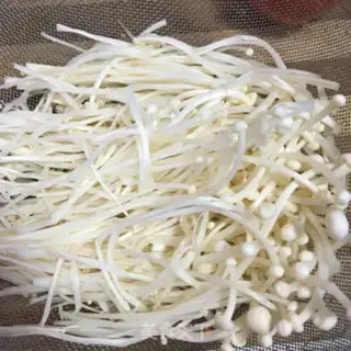 Make Gincreum mushroom egg soup step 0