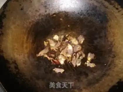 Make The meat is red and white step 2