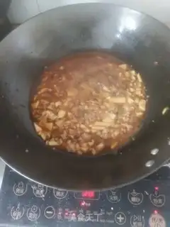 Make Spring mushroom sauce noodles step 7
