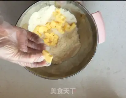 Make Muffy berries step 1