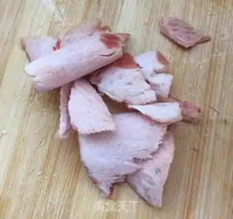 Make Fried garlic paste spinach step 6