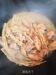 Make Chicken crumbs step 4