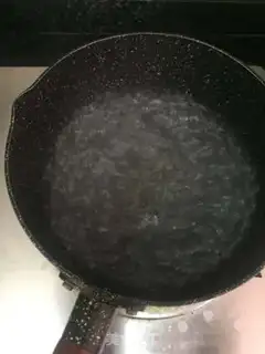 Make Pork and gravy soup step 2