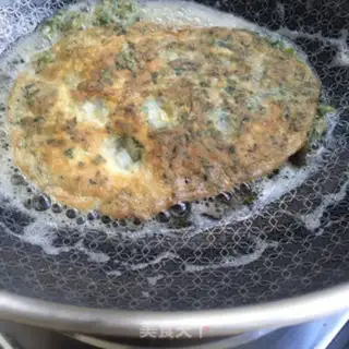 Make Fried eggs step 7