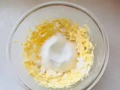 Make Orange chocolate pound cake step 1