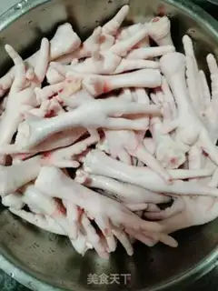 Make Lemon sour chicken claws step 1