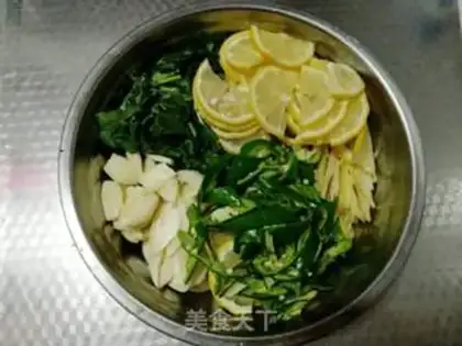 Make Lemon sour chicken claws step 3