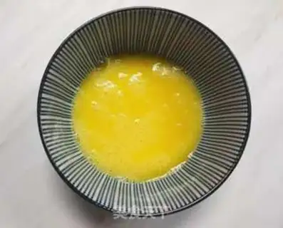Make Slurpy eggs step 1