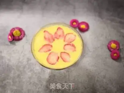 Make Strawberries with thick orange juice step 5