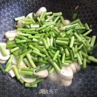 Make Snack and garlic step 5