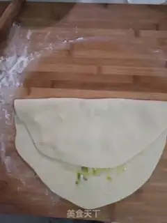 Make Eggs onions for lasagna step 4