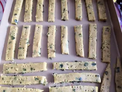 Make Seaweed crackers step 8