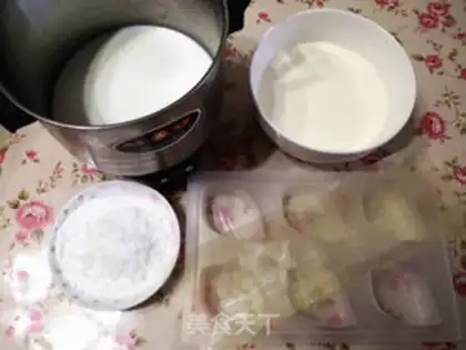 Make Frozen cups step 0
