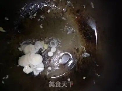 Make Fried eggs step 4