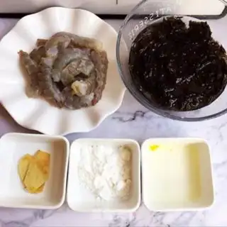 Make Shrimpball soup step 0