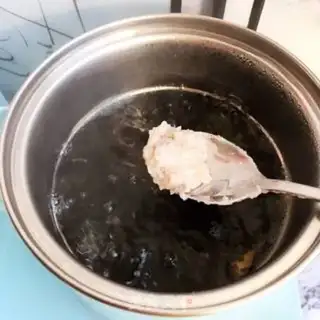 Make Shrimpball soup step 6