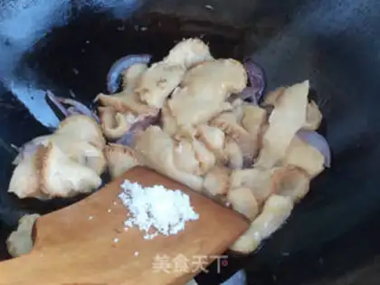 Make Monkey mushroom sprouts step 7