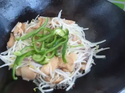 Make Monkey mushroom sprouts step 9
