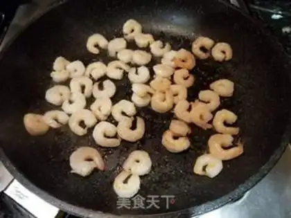 Make Chicken shrimp noodles step 6
