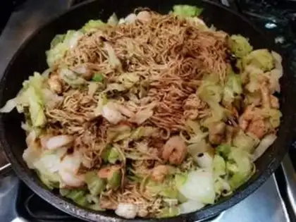 Make Chicken shrimp noodles step 11