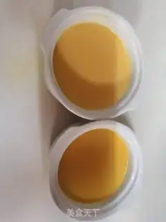 Make Strawberry milk pudding step 2
