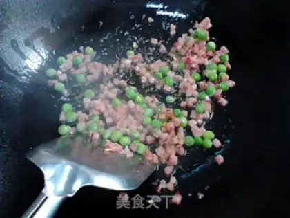 Make Pineapple fried rice step 8