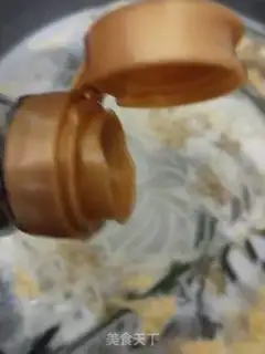 Make Creamed molasses step 6