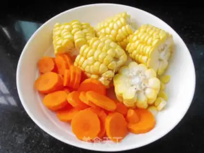 Make Corn carrot steak soup step 2