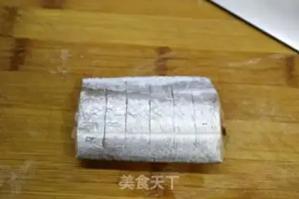 Make Red-fried fish step 1