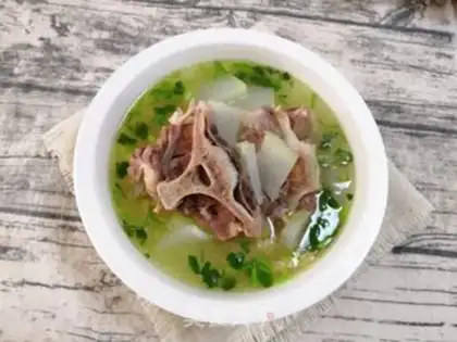 Make Porktail soup step 9