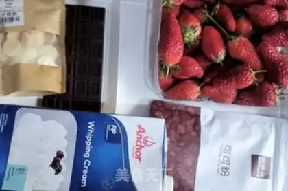 Make Coco birthday cake step 10