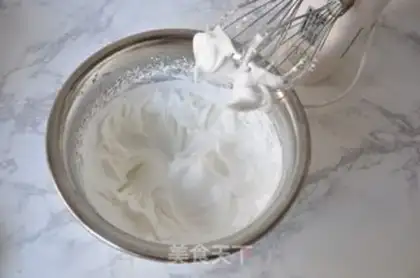 Make Six inches and two eggs in the air step 5