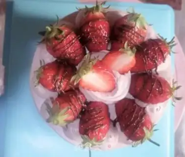 Make Coco birthday cake step 23