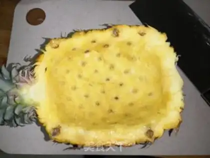 Make Pineapple rice step 2